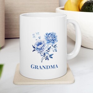 Oma Muttertag Geschenk Tasse für Oma Tasse Personalisiert mit Enkelnamen Tasse für Großmutter Kaffeetasse Geschenk für Großmutter