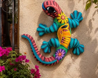 Handmade Talavera Gecko Wall Decor | Colorful Mexican Lizard Wall Art | Ceramic Outdoor Patio Decoration | Southwestern Garden Decor