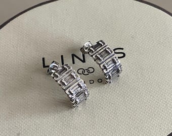 Beautiful Links Of London Genuine half hoop Earrings, sterling silver, vintage, hallmarked, with box