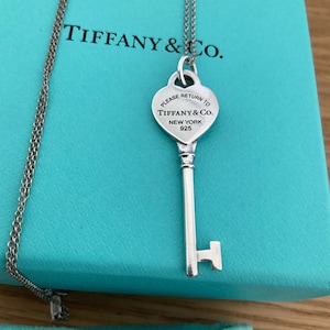 Tiffany & Co. キー型ネックレス TIFFANY&Co. サマーセール ネックレス レディース バースデー