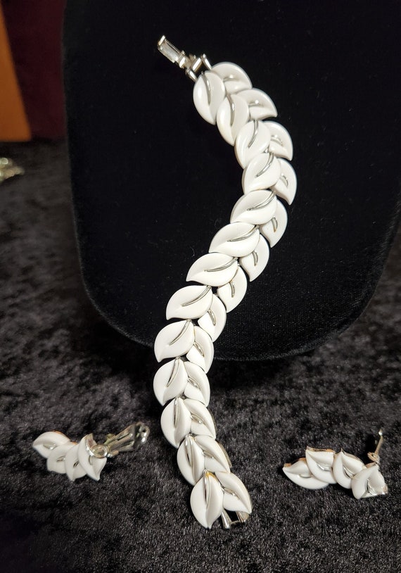 1 white Bracelet and Earrings by Kramer