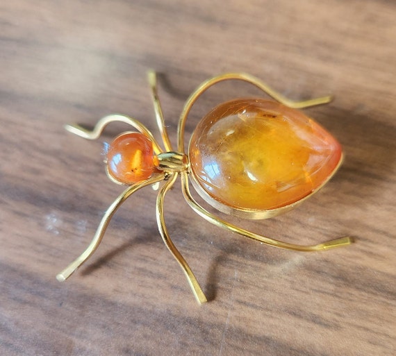 1 RUSSIAN AMBER BROOCH - image 4