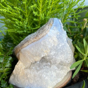 Druzy blue lace agate