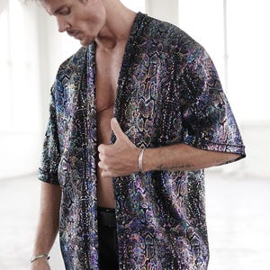 Blue Snake Print Iridescent Mens Kimono Holographic Festival Clothing Shiny Jacket Burning Man Silk Robe Rave Outfit Shirt Party Wear