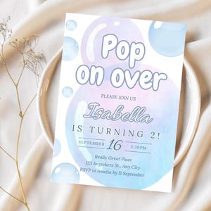 Pop On Over-födelsedagsinbjudan: Redigerbar bubbelfest (digital nedladdning)