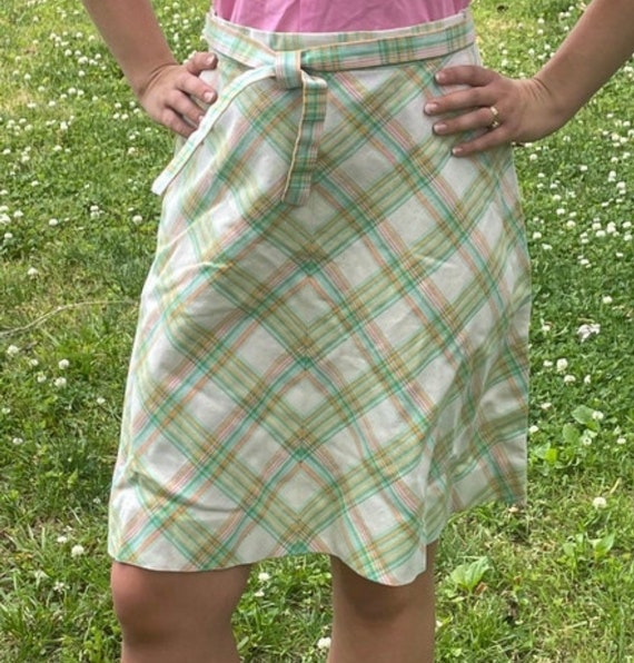 Vintage 1970’s a-line pink, green and cream plaid… - image 1