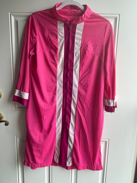 70’s nylon hot pink and magenta striped slinky dre