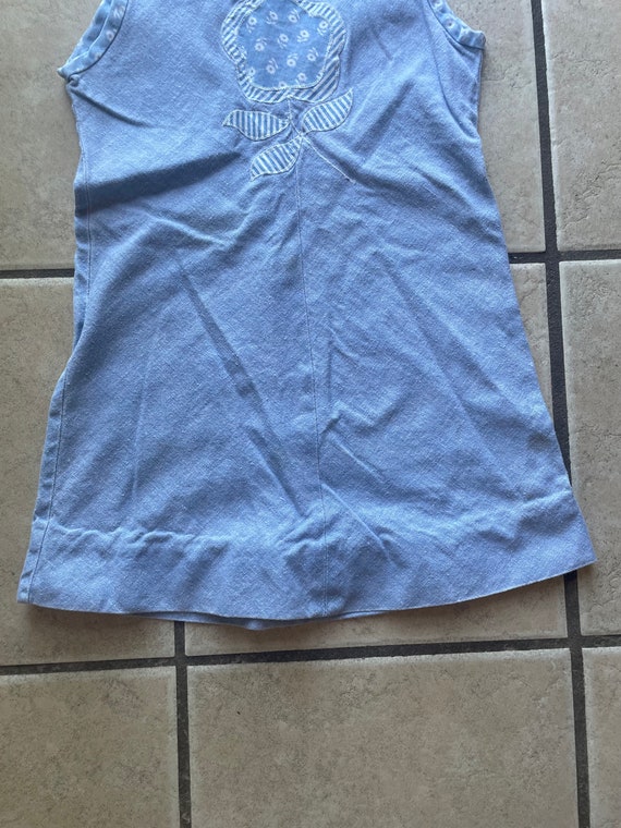 70’s light blue chambray sundress with floral trim - image 5