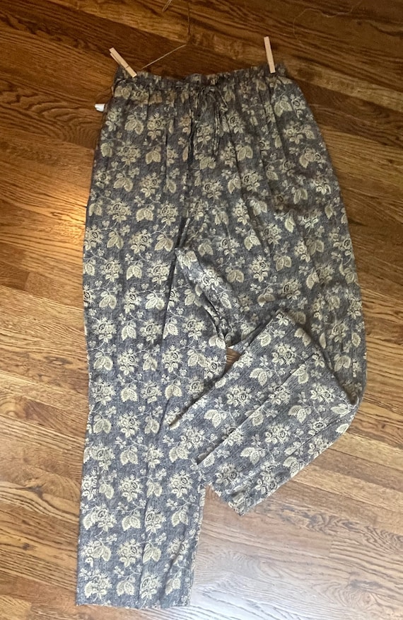 Vintage 1980’s navy & tan floral slacks