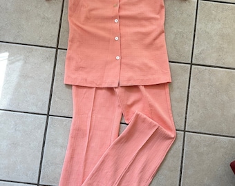Vintage 70’s orange pant suit size small