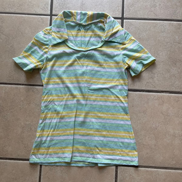 Vintage 70’s striped women’s polo type shirt with collar and scoop neckline