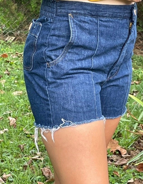 Vintage 1970’s jean cut off shorts - image 3