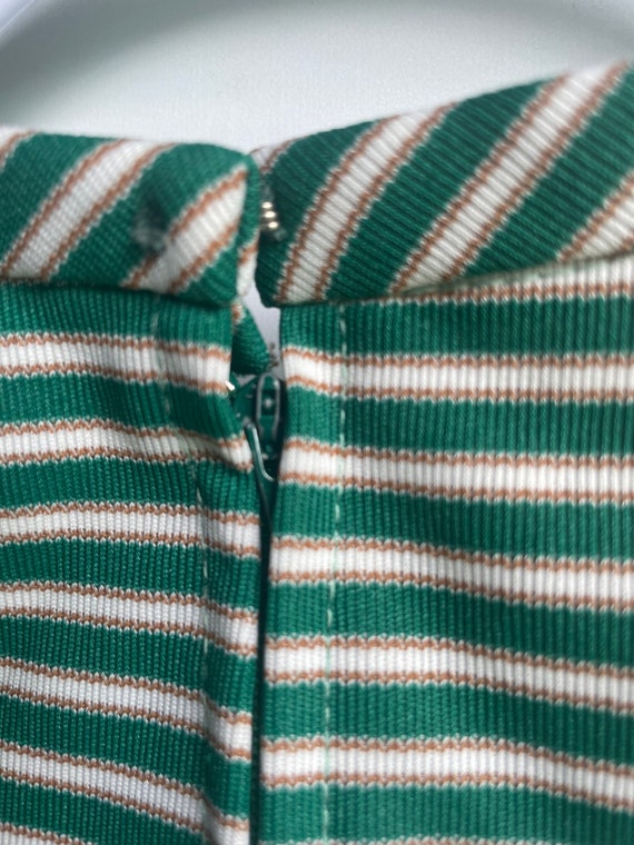 Vintage 1970’s green,tan and white striped tank t… - image 6