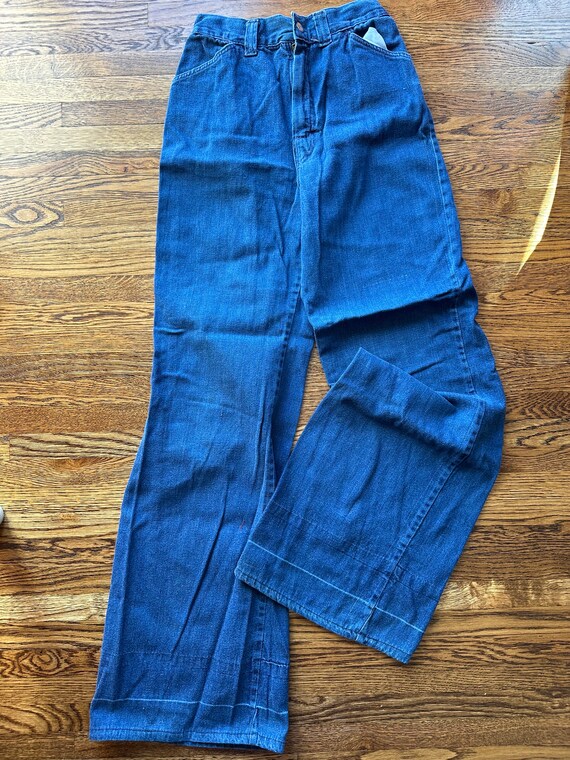 vintage 1970’s dark blue bellbottom jeans size XS