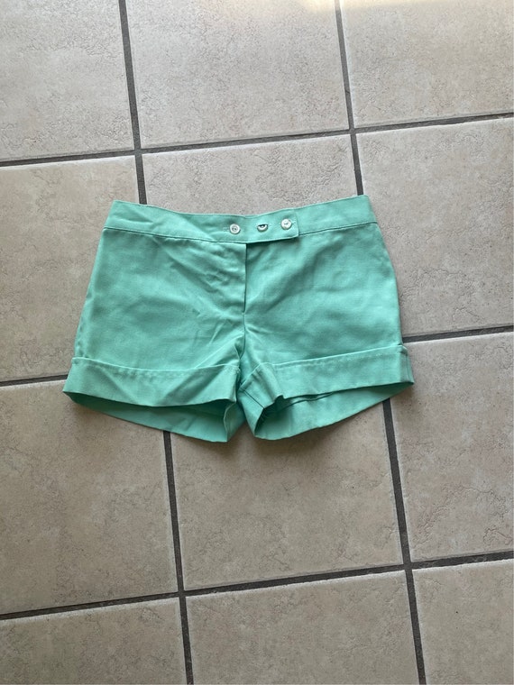 70’s green cuffed short shorts size medium super c