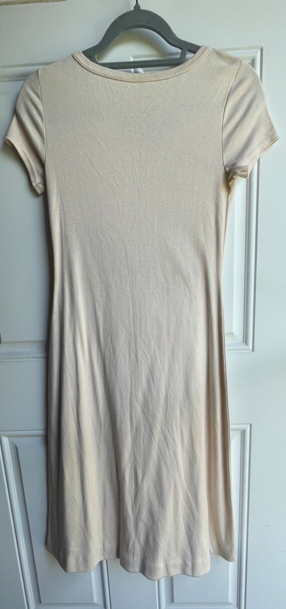 Vintage 70’s beige t-shirt dress with embroider. - image 3