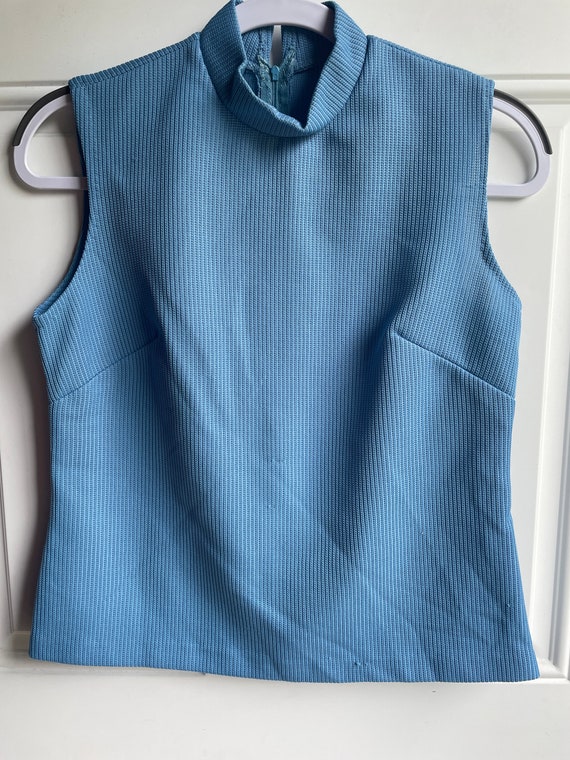 Vintage 1970’s blue sleeveless top