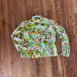 70’s green floral blouse