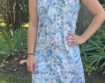 Vintage 1970’s floral sleeveless dress with tie at neck