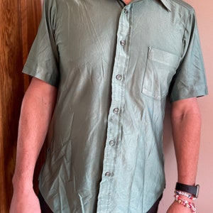 Vintage light forest green shiny buttondown