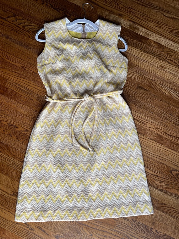 Vintage yellow and beige chevron pattern sleeveles