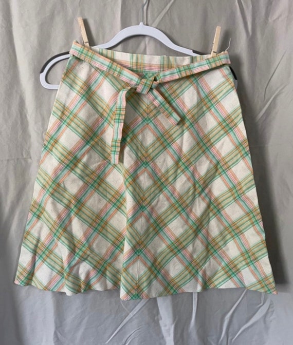 Vintage 1970’s a-line pink, green and cream plaid… - image 5