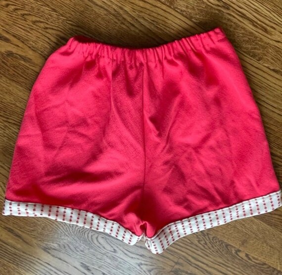 Vintage 1970’s red shorts with red and white polk… - image 4