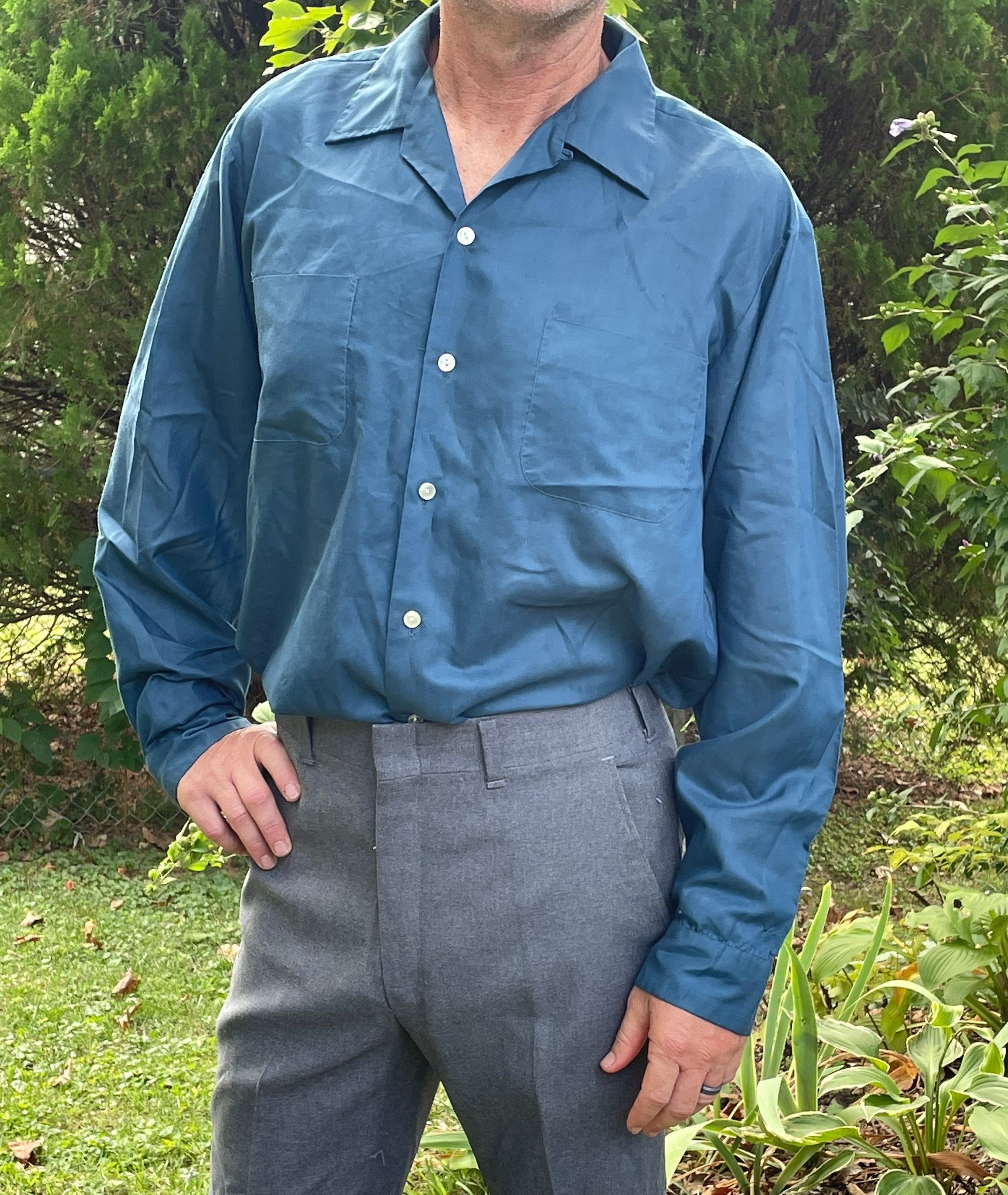 Camisa color azul pavo sale