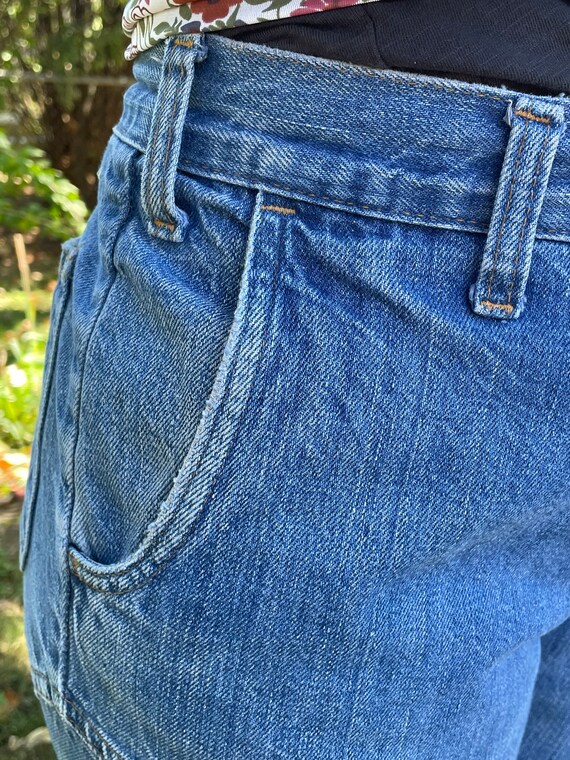 Vintage 1970’s Levi feather tab bellbottom jeans … - image 3