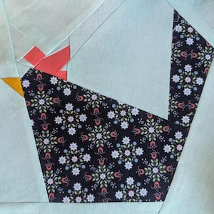 Foundation Paper Piecing Chicken Hen Block