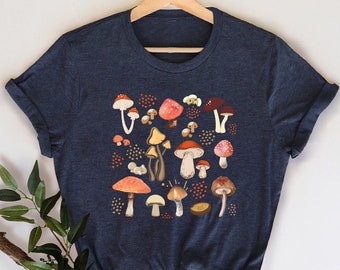 Aesthetic Mushroom Shirt, Magic Mushroom Shirt, Botanical Shirt, Mushroom Shirt, Cottagecore Shirt, Nature Lover Mushroom Tee, Fungus Shirt