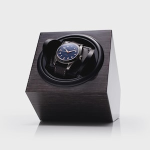 Automatisk klockuppdragare med japansktillverkad motor