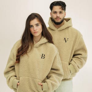 Sudaderas con capucha extragrandes Teddy Partner con combinación de nombre y letra | Sudaderas con capucha para parejas | Sudaderas con capucha del día de San Valentín | Sudadera con capucha de socio | Sudaderas Personalizadas