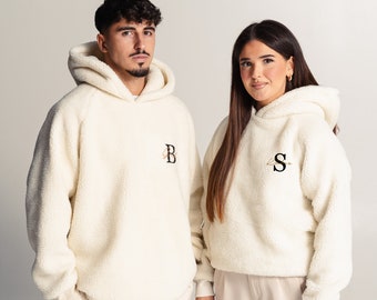 Sweats à capuche Teddy Partner avec combinaison de noms de lettres | Sweats à capuche pour couples | Sweats à capuche pour la Saint-Valentin | Sweat à capuche partenaire | Sweats à capuche personnalisés