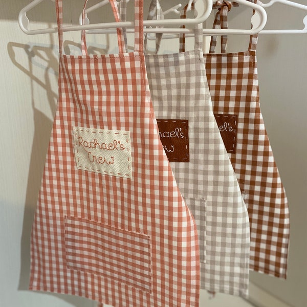 Custom name embroidery gingham apron, Personalized hand-embroidered name apron for kids, Matching apron smock for family