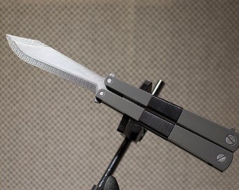 Spy's Knife Prop (Team Fortress 2)