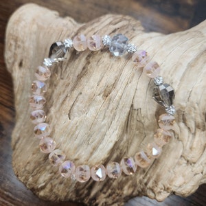 Love Bracelet, Handmade Gift for Her, Glass Bracelet, Handmade Pink Bracelet,  Glittering Jewelry