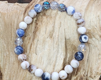 Handmade Sodalite Bracelet, Sodalite Gemstone, Gemstone Bracelet, Sodalite Jewelry, Ocean Jewelry,  Shell Bracelet, Charm Bracelet