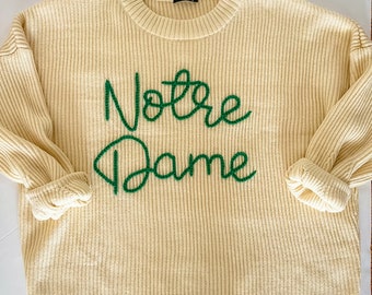 Notre Dame handgeborduurde trui