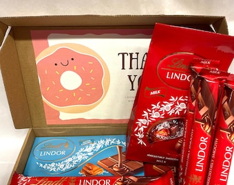 Personalizado Lindt Lindor Cesta de chocolate con leche Caja de regalo Buzón Cumpleaños Abrazo en una caja Regalos de Pascua Su hijo Hija Nieto Amigo