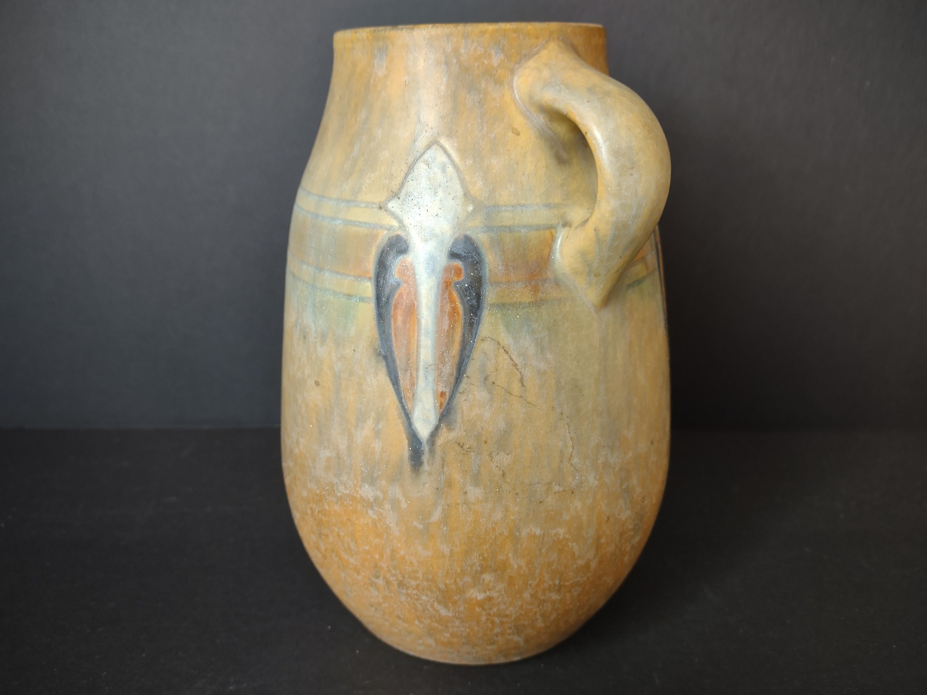 Roseville Ohio Vase Monticello Tan Pattern