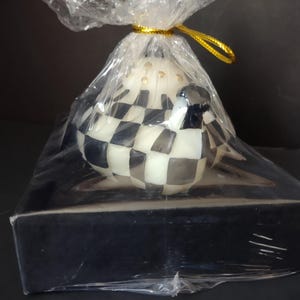 Vintage MacKenzie-Childs Courtly Check Teapot Candle Black White Gold [6305] image 4