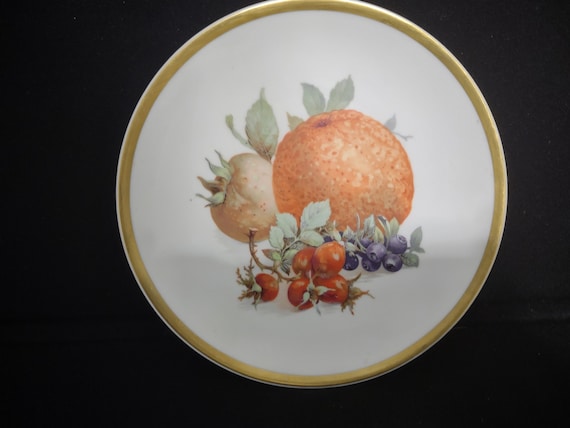 Collectible Plate Bavaria E&R Golden Crown Orchard Fake Orange Berry Fruit Design 7-3/4" # 128
