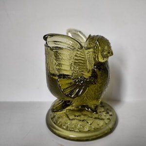 Vintage Westmoreland Glass Owl Toothpick Holder Green Glass Textured (lot 2778)