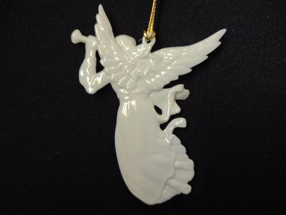 Christmas Ornament Lenox Trumpeting Angel (lot 1617)