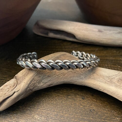 Navajo Sterling Silver shops Cuff Bracelet/ Size M