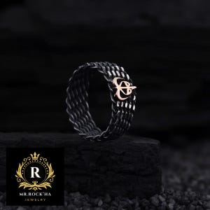 Anillo grueso de banda tejida para hombre de plata esterlina 925 maciza, personalizable, con nombre personalizado o letra escrita, arte grabado, tallado a mano