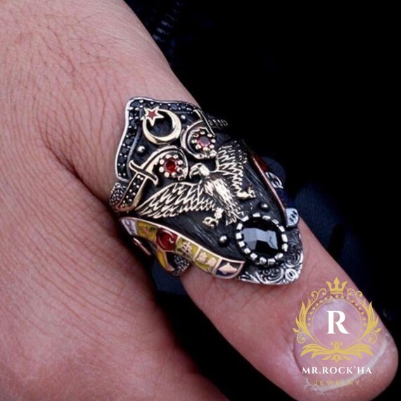 レリーフイーグルエンボス彫刻、星と三日月彫刻、ブラックジルコン