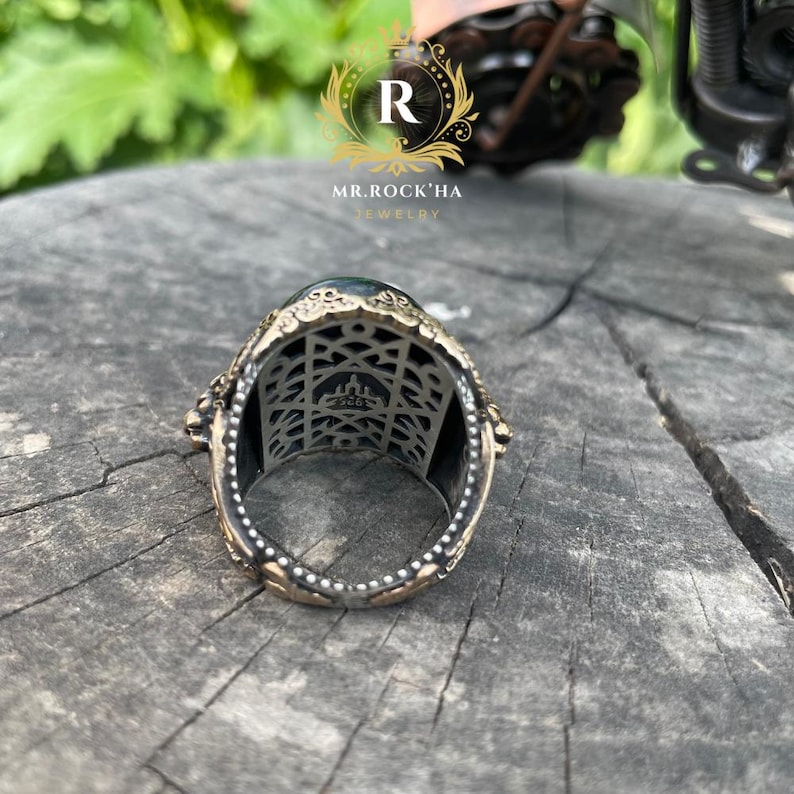 Seal of King Solomon,Star of David,Green Amber Stone,Relief Maned Lion Engraving Processing,925 Sterling Silver Mens Ring,Geniune Stone image 10