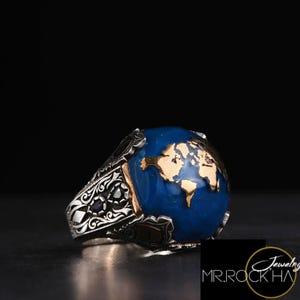 World Map Engraving on Blue Amber Stone And Epoxy,Hand Carved,Art Jewelry,Handmade Workmenship,Gift for him,925 Sterling Silver Men's Ring